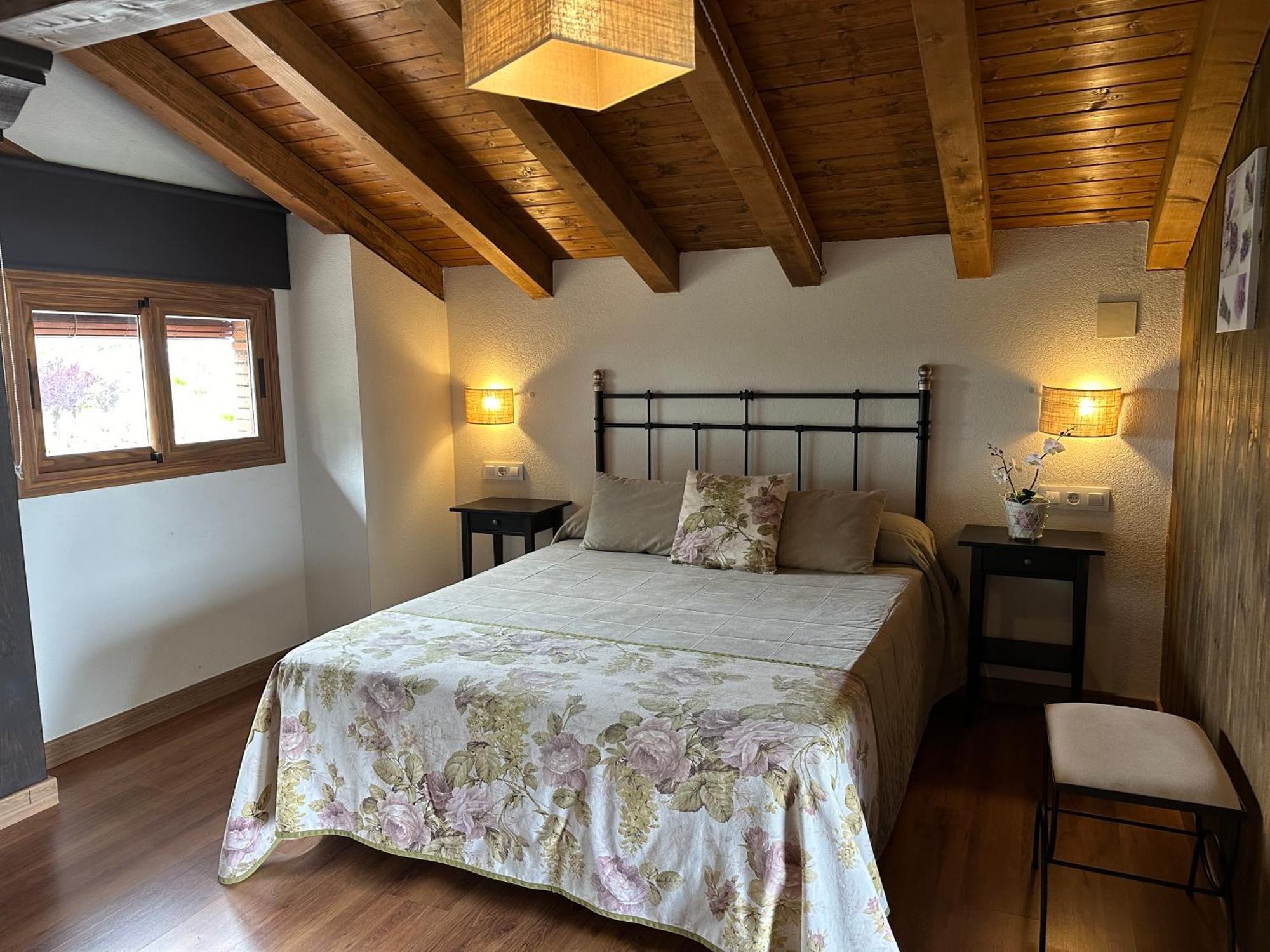 لوسار دي لافيرا Hotel Rural La Covacha المظهر الخارجي الصورة